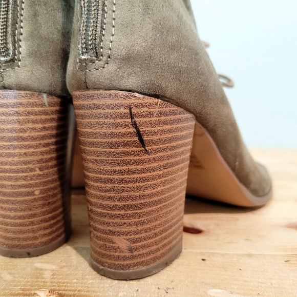 Charlotte Russe Green Faux Suede Open Toe Ankle Booties Womens Size 9 Lace Up - Picture 6 of 11